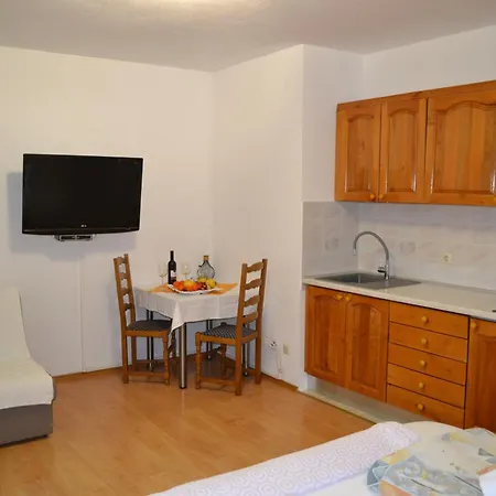 Villa Baldi -Apartmani Danny Tar-Vabriga Exterior foto