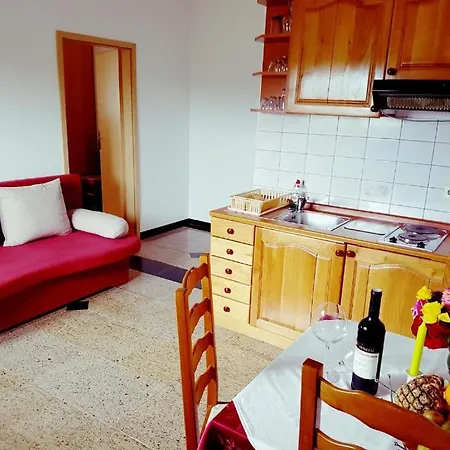 Villa Baldi -Apartmani Danny Tar-Vabriga Exterior foto