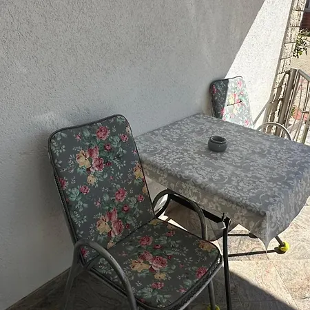 Villa Baldi -Apartmani Danny Tar-Vabriga Exterior foto