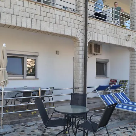 Villa Baldi -Apartmani Danny Tar-Vabriga Exterior foto