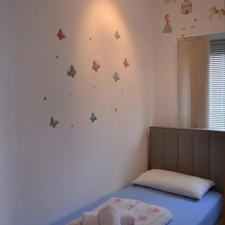 Villa Baldi -Apartmani Danny Tar-Vabriga Exterior foto
