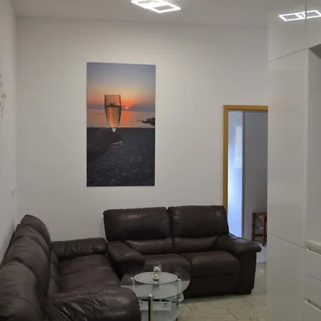 Villa Baldi -Apartmani Danny Tar-Vabriga Exterior foto