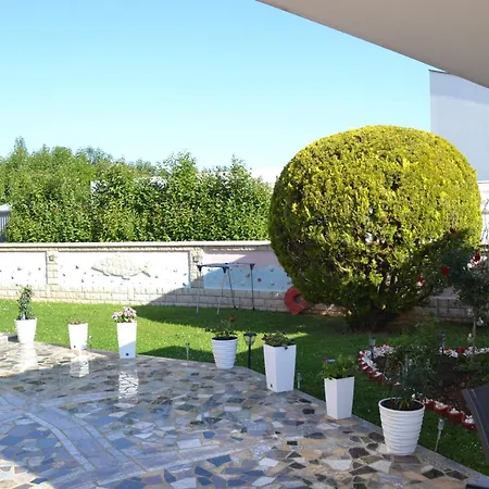 Villa Baldi -Apartmani Danny Tar-Vabriga Exterior foto